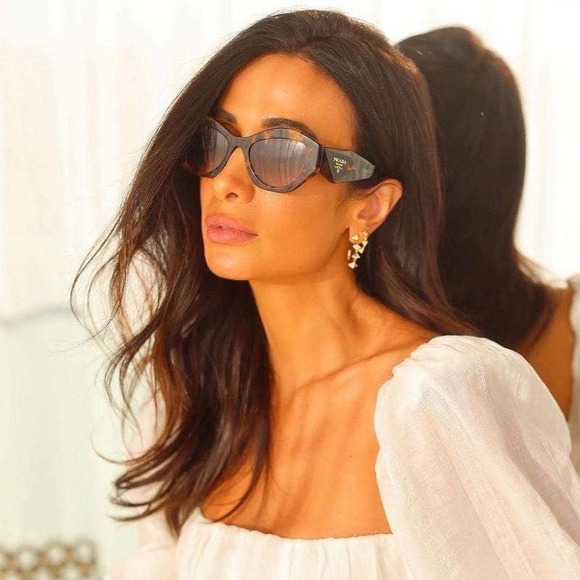 NEW Prada PR07YS Sunglasses in Brown Havana - Picture 1 of 7